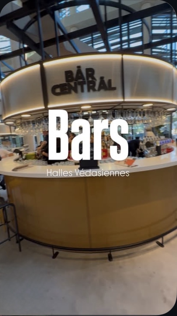 miniature video installation bar